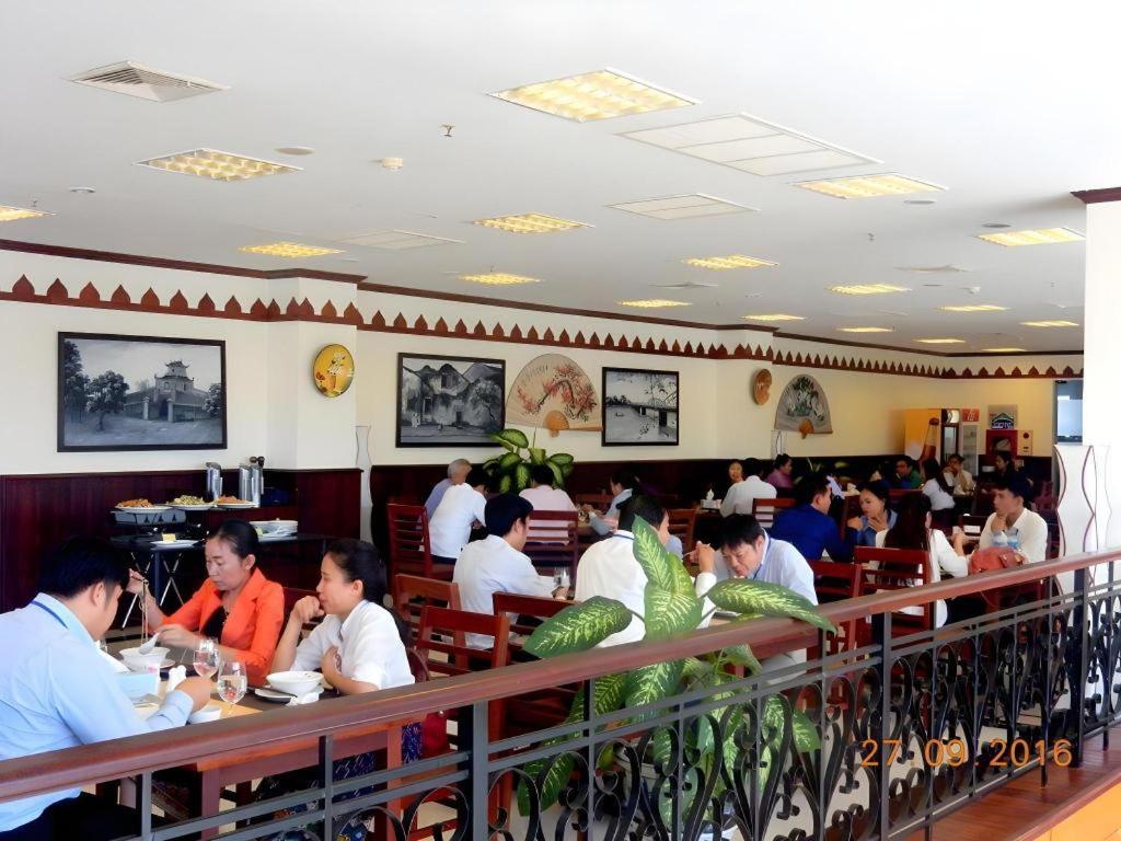 Vientiane Plaza Hotel Екстериор снимка