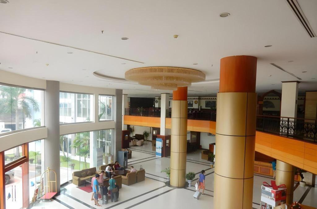 Vientiane Plaza Hotel Екстериор снимка