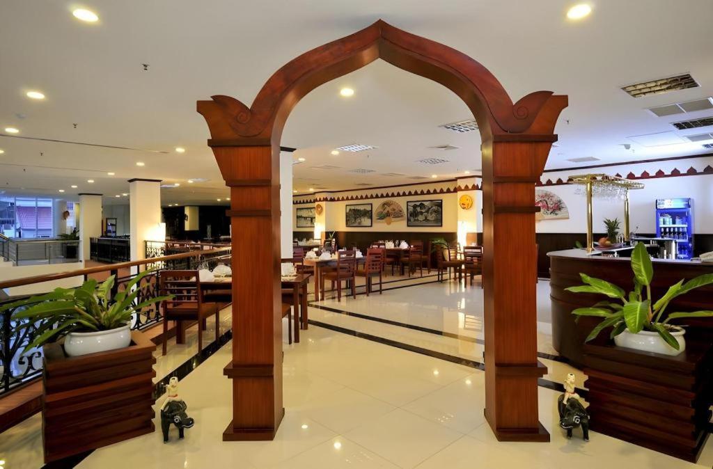 Vientiane Plaza Hotel Екстериор снимка